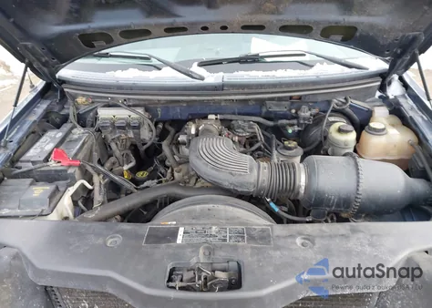 2005 Ford F-150 Stx/Xl/Xlt from USA, damaged, VIN 1FTRF14W95NA98837